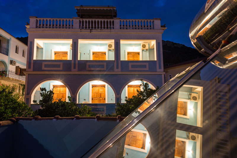 Blue Horizon Studios & Apartments  - pic #2