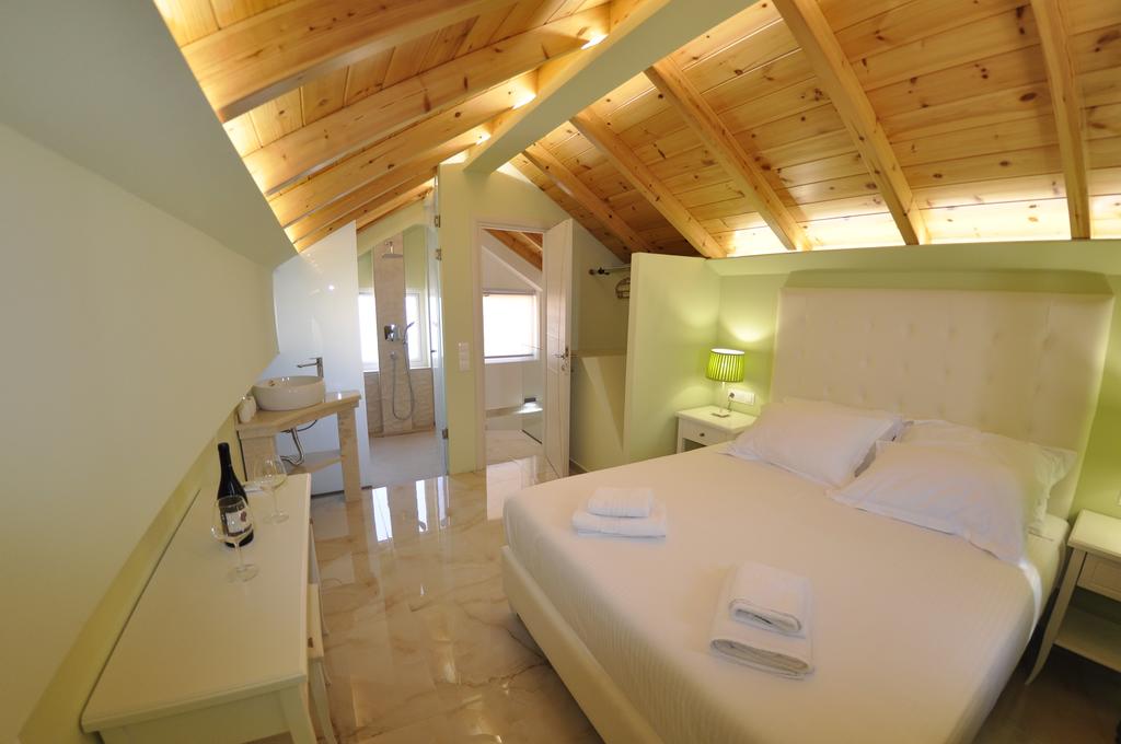 Agios Gordios Beach Resort 