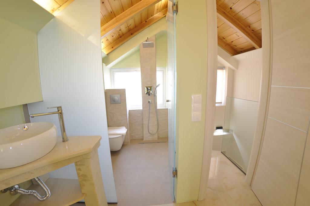 Agios Gordios Beach Resort 