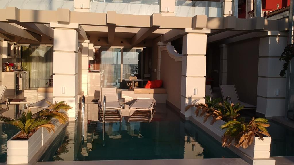 Agios Gordios Beach Resort 