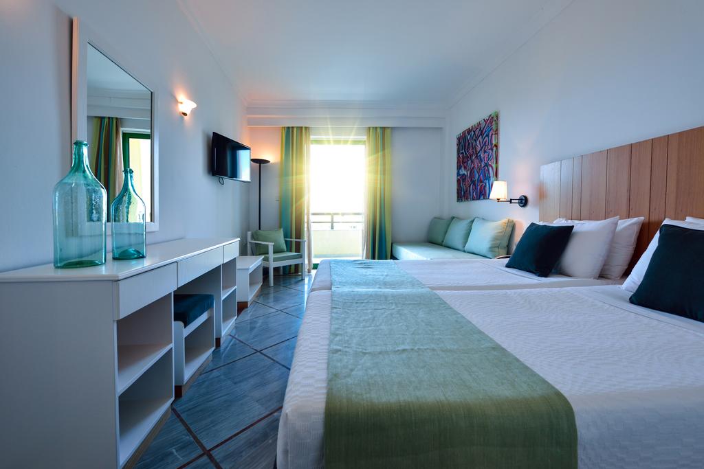 Samaina Hotels Inn 