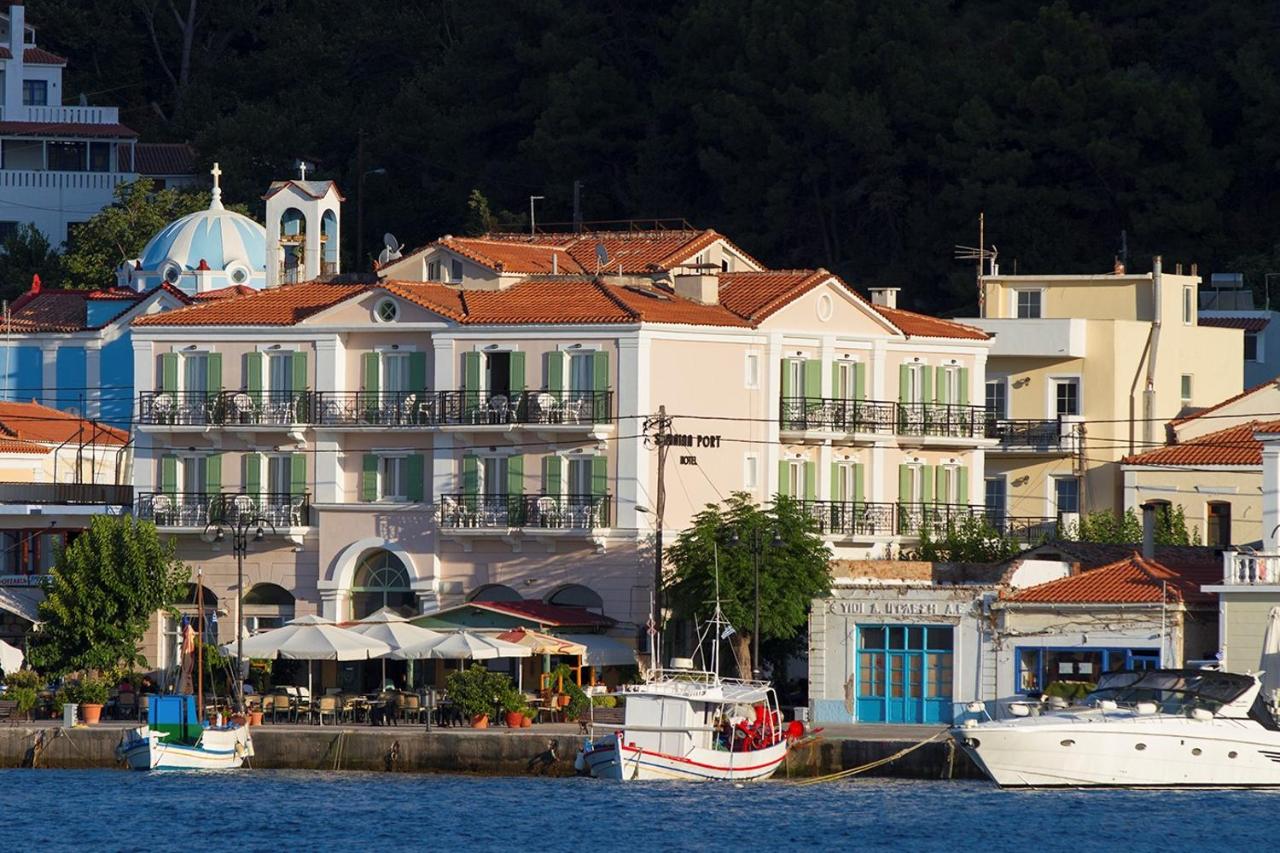Samaina Port Hotel 