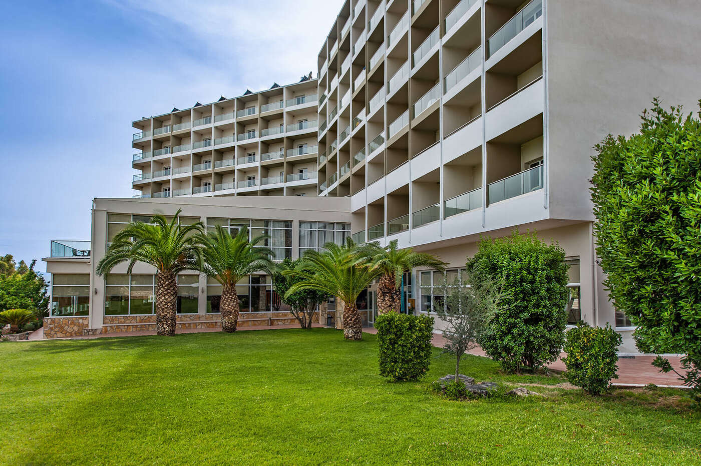 AMARYNTHOS RESORT  - pic #2