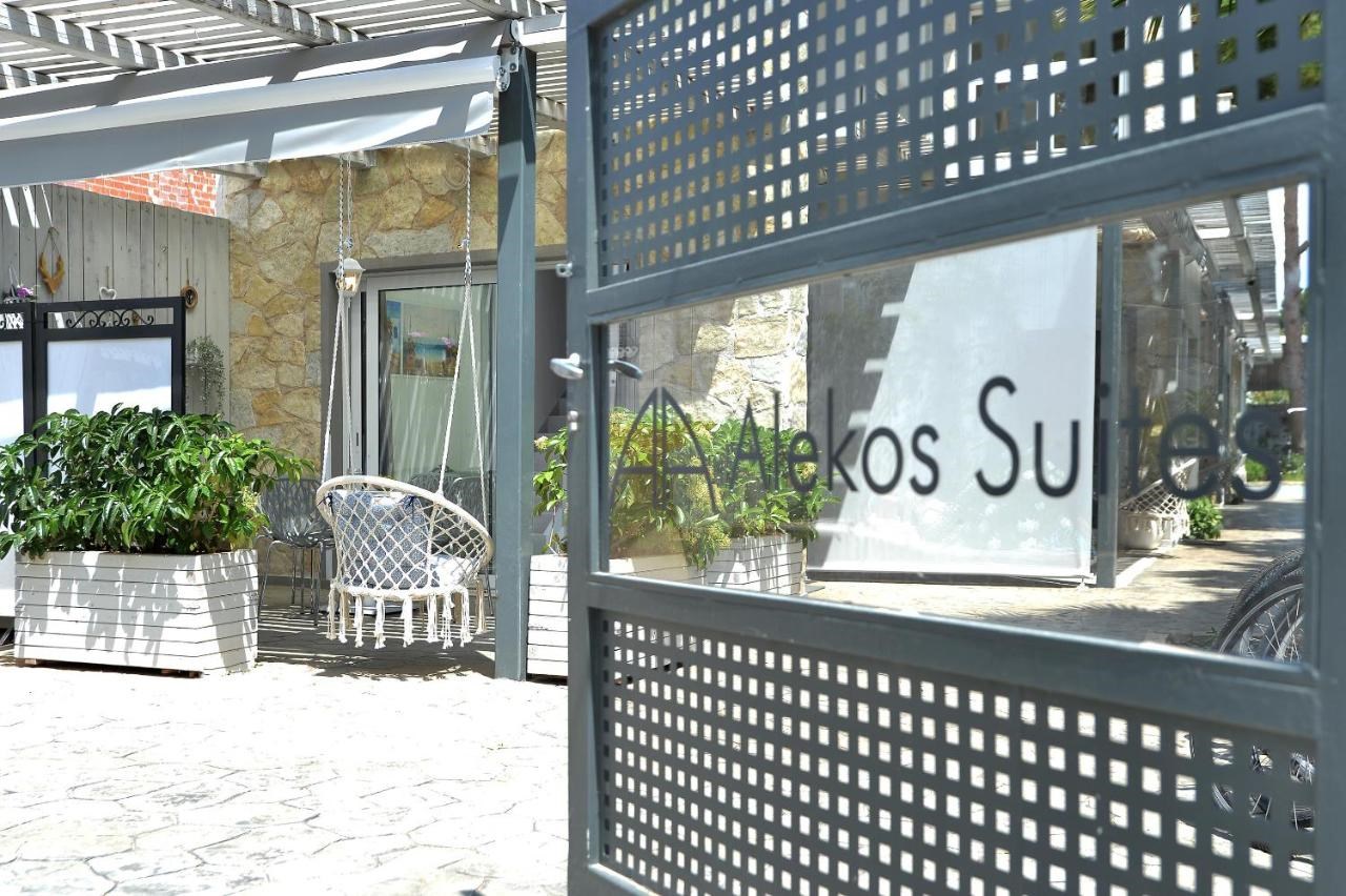 Alekos Luxury Suites Free 24h Transportation From - To Airport