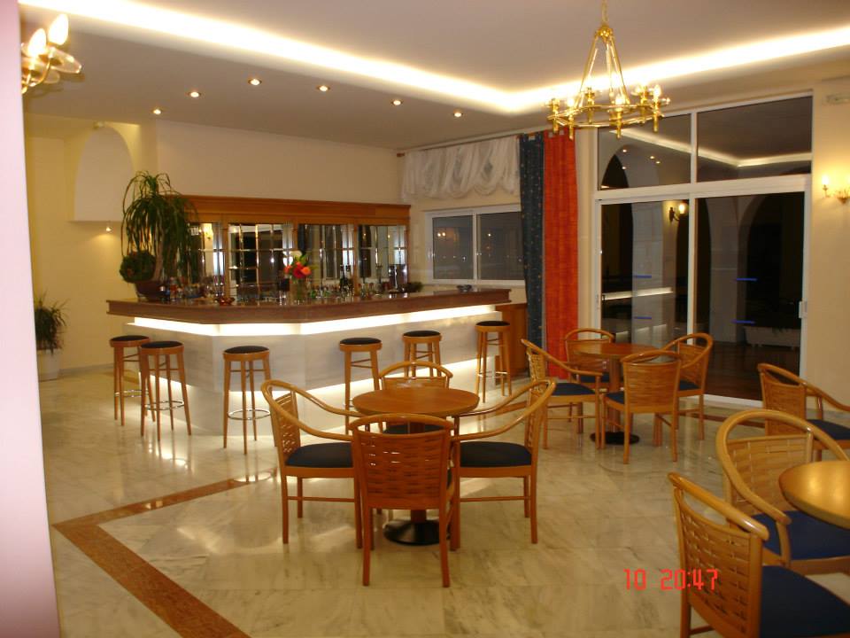 Andromeda Hotel Apartments  - pic #3
